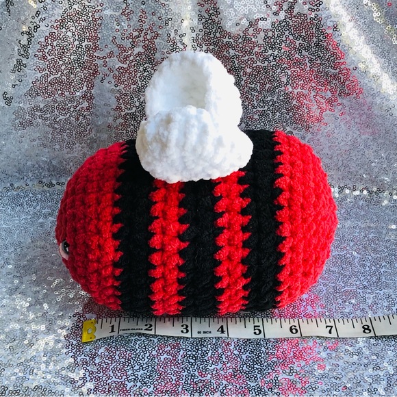 Handmade Plushie Bumblebee - Picture 13 of 15